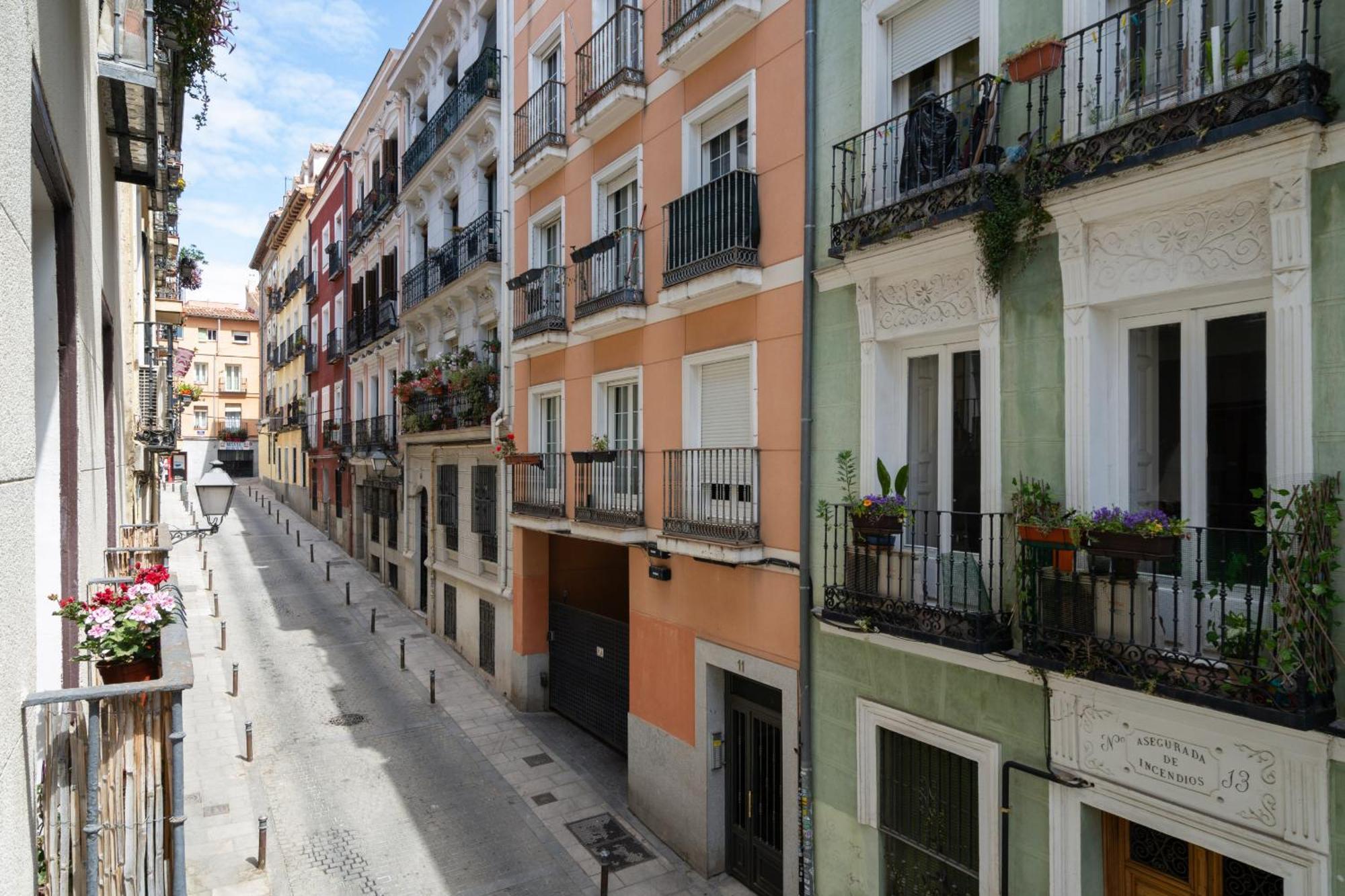 Apartamento Exterior En Lavapies Alquiler Temporal Madrid Exterior foto