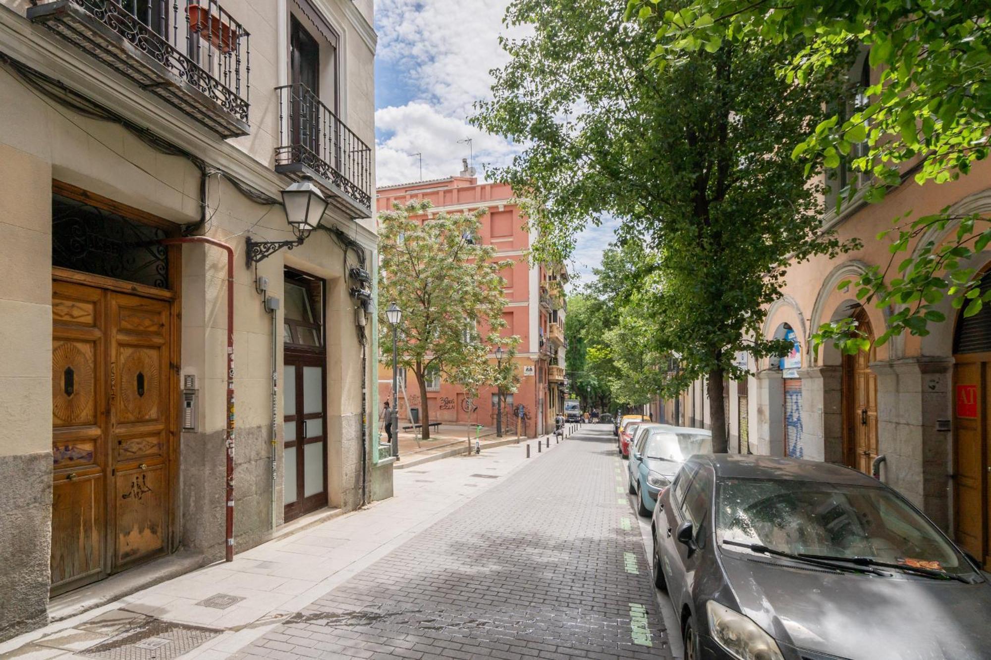 Apartamento Exterior En Lavapies Alquiler Temporal Madrid Exterior foto
